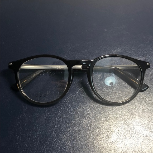 Gucci eyeglasses - Picture 1 of 4